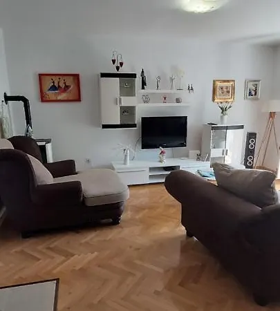Apartment Violeta