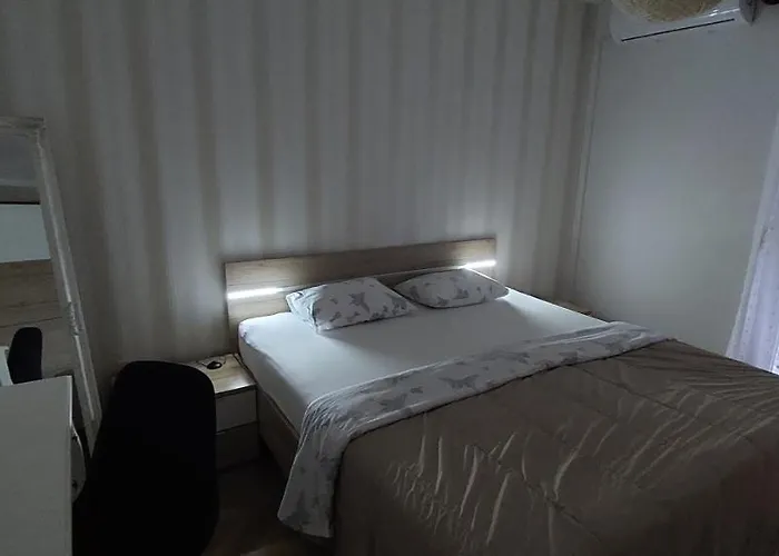 Violeta Apartamento *